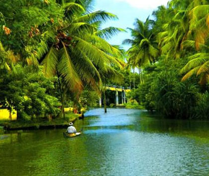 ENCHANTING KERALA 7 Nights tour package (7 NIGHTS / 8 DAYS)